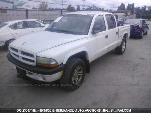 1B7GG2AX81S137808 - 2001 DODGE DAKOTA QUAD WHITE photo 2