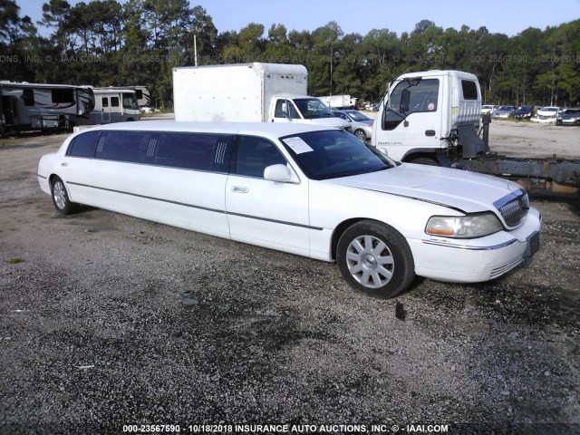 1L1FM88W56Y608433 - 2006 LINCOLN TOWN CAR EXECUTIVE WHITE photo 1