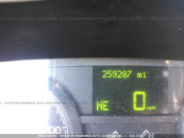 1L1FM88W56Y608433 - 2006 LINCOLN TOWN CAR EXECUTIVE WHITE photo 7