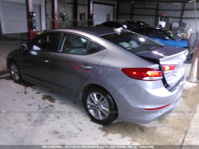 5NPD84LF4JH358367 - 2018 HYUNDAI ELANTRA SEL/VALUE/LIMITED 灰色 照片 3