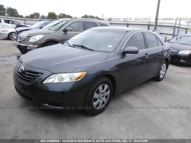 4T1BE46K09U877020 - 2009 TOYOTA CAMRY SE/LE/XLE GRAY photo 2