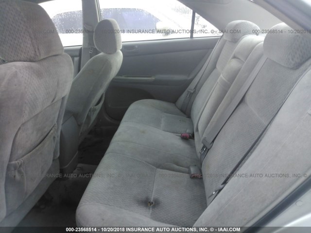 4T1BE32K64U305183 - 2004 TOYOTA CAMRY LE/XLE/SE SILVER photo 8