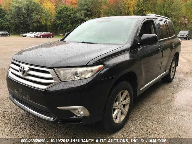 5TDBK3EHXCS144756 - 2012 TOYOTA HIGHLANDER SE BLACK photo 2