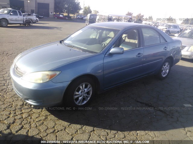 4T1BF30K14U588995 - 2004 TOYOTA CAMRY LE/XLE/SE 蓝色 照片 2