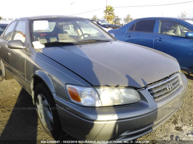 JT2BG22K6Y0408926 - 2000 TOYOTA CAMRY CE/LE/XLE 银色 照片 6