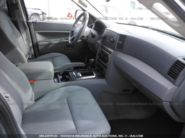1J4HR48N25C502167 - 2005 JEEP GRAND CHEROKEE LAREDO/COLUMBIA/FREEDOM 黑色 照片 5