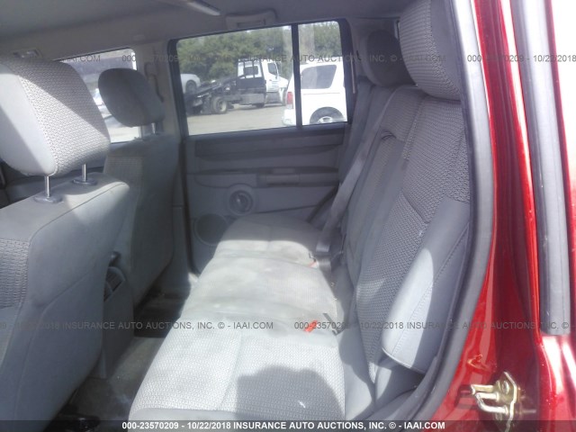 1J8HH48N16C355035 - 2006 JEEP COMMANDER RED photo 8