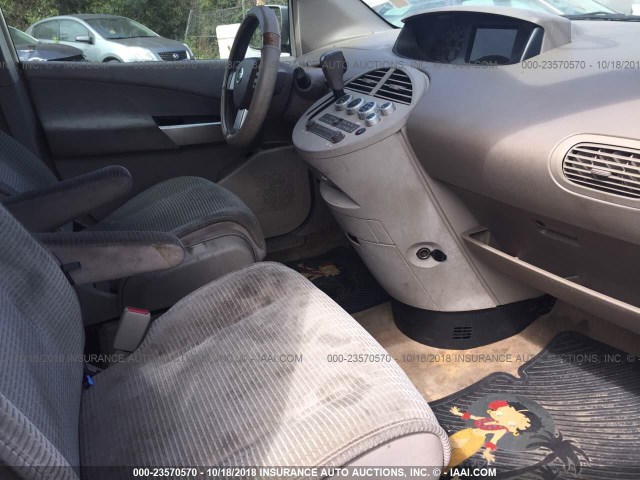 5N1BV28U14N335916 - 2004 NISSAN QUEST TAN photo 5