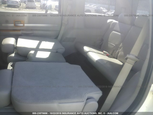 1A8HX582X7F506839 - 2007 CHRYSLER ASPEN LIMITED თეთრი ფოტო 8