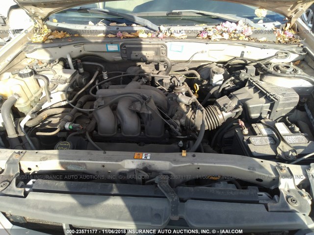 4F2YU091X1KM67354 - 2001 MAZDA TRIBUTE LX/ES 米色 照片 10