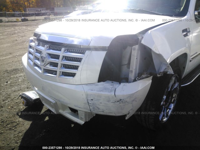 3GYFK62828G164815 - 2008 CADILLAC ESCALADE EXT WHITE photo 6
