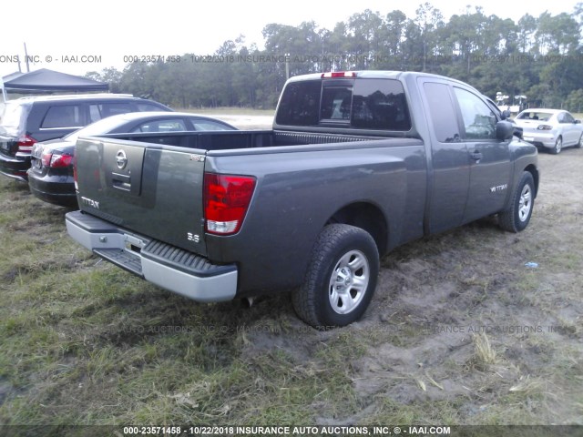 1N6BA06A75N533864 - 2005 NISSAN TITAN XE/SE/LE GRAY photo 4