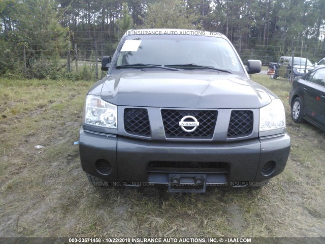 1N6BA06A75N533864 - 2005 NISSAN TITAN XE/SE/LE GRAY photo 6