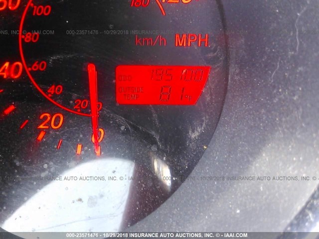 2T1KR32E23C093736 - 2003 TOYOTA COROLLA MATRIX XR BLUE photo 7