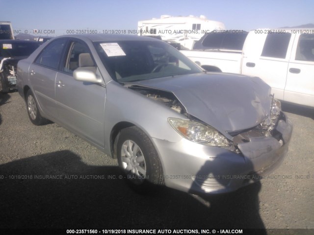4T1BE32KX6U731378 - 2006 TOYOTA CAMRY LE/XLE/SE Gümüş foto 1