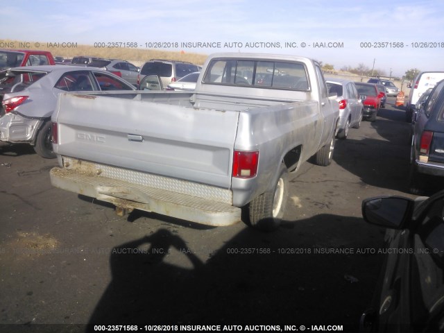 1GTEK14LXEJ526230 - 1984 GMC K1500 SILVER photo 4