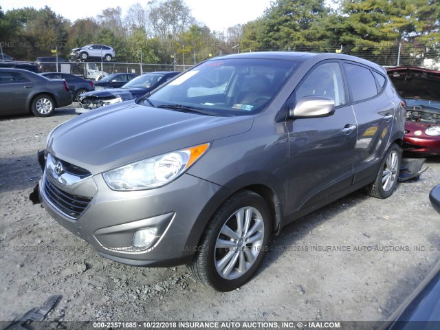 KM8JU3AC2DU686541 - 2013 HYUNDAI TUCSON GLS/LIMITED 灰色 照片 2