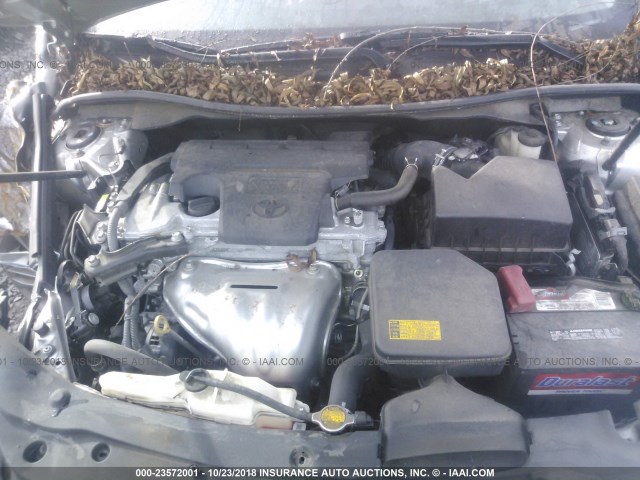 4T1BF1FK4FU941146 - 2015 TOYOTA CAMRY LE/XLE/SE/XSE SILVER photo 10
