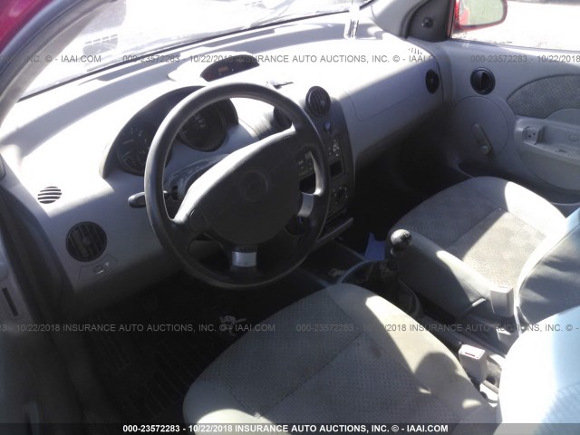 KL1TD62655B495207 - 2005 CHEVROLET AVEO LS RED photo 5