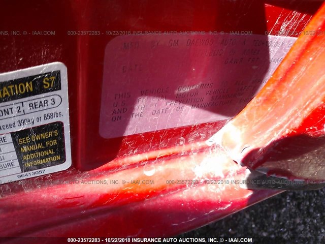 KL1TD62655B495207 - 2005 CHEVROLET AVEO LS RED photo 9