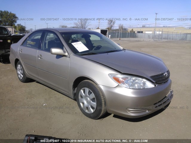 4T1BE32K74U918994 - 2004 TOYOTA CAMRY LE/XLE/SE GOLD photo 1