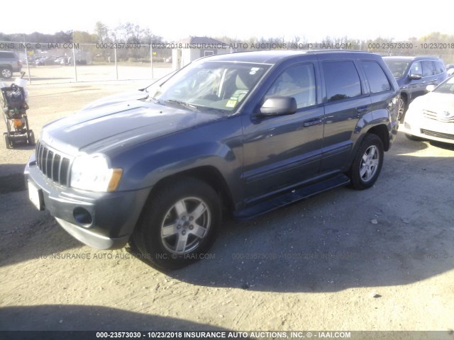 1J8GR48K87C665005 - 2007 JEEP GRAND CHEROKEE LAREDO/COLUMBIA/FREEDOM 灰色 照片 2