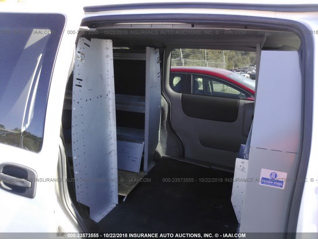 1GBDV13W68D210913 - 2008 CHEVROLET UPLANDER INCOMPLETE WHITE photo 8