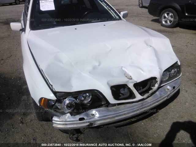 WBADE6324WBW59986 - 1998 BMW 540 I AUTOMATIC WHITE photo 6
