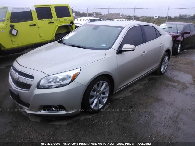 1G11E5SA7DF321375 - 2013 CHEVROLET MALIBU 2LT GOLD photo 2