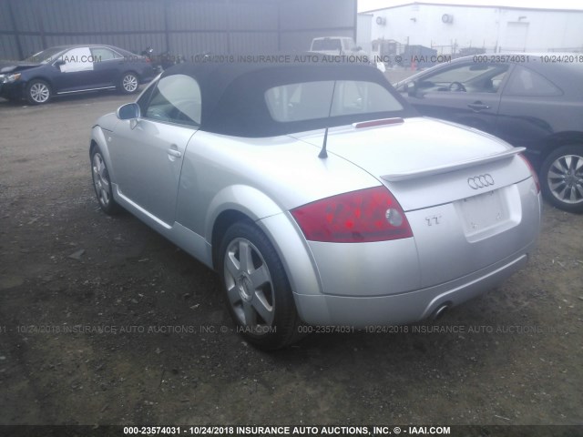 TRUTX28N811039165 - 2001 AUDI TT SILVER photo 3