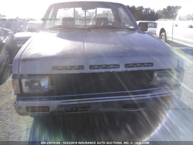 1N6ND11S9KC411587 - 1989 NISSAN D21 SHORT BED GRAY photo 6