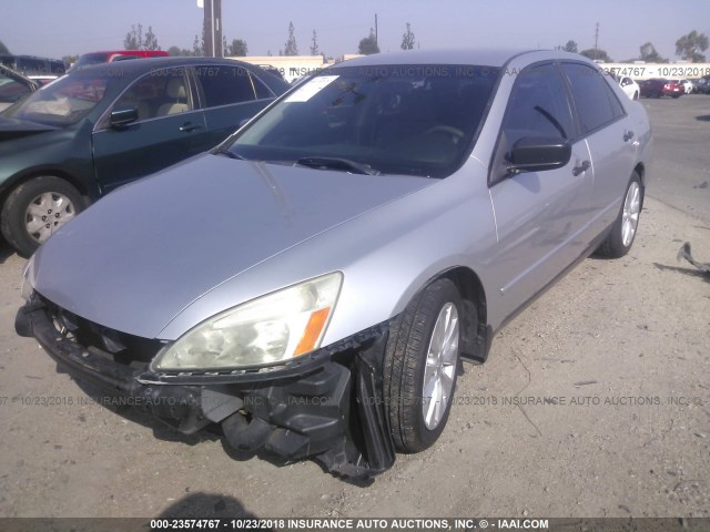 JHMCM56127C000670 - 2007 HONDA ACCORD VALUE SILVER photo 2