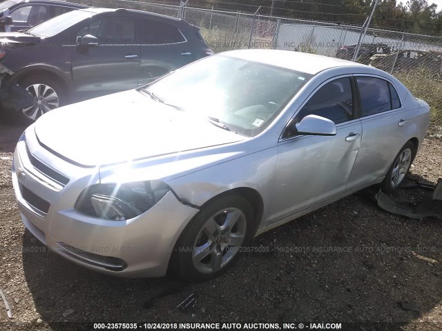 1G1ZH57B69F164036 - 2009 CHEVROLET MALIBU 1LT SILVER photo 2
