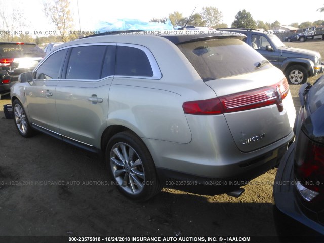 2LMHJ5AT3BBJ51745 - 2011 LINCOLN MKT TAN photo 3