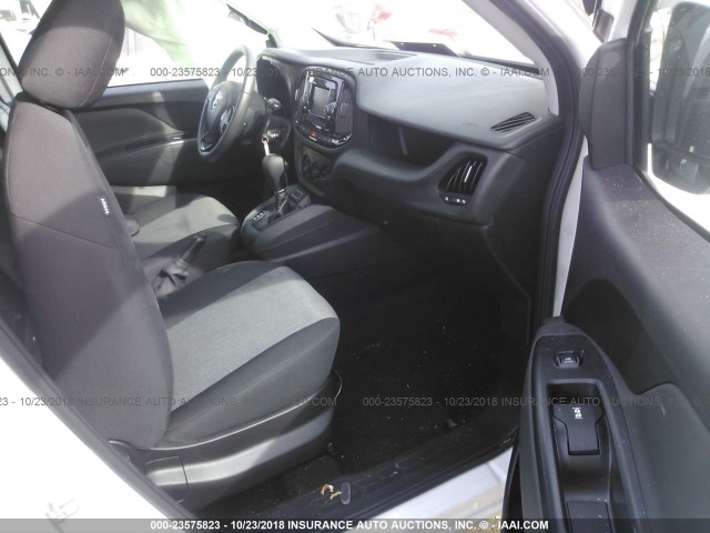 ZFBERFBB6J6H91894 - 2018 RAM PROMASTER CITY SLT 白色 照片 5