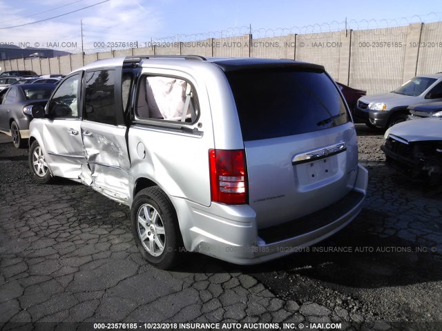 2A4RR5D18AR492033 - 2010 CHRYSLER TOWN & COUNTRY TOURING SILVER photo 3