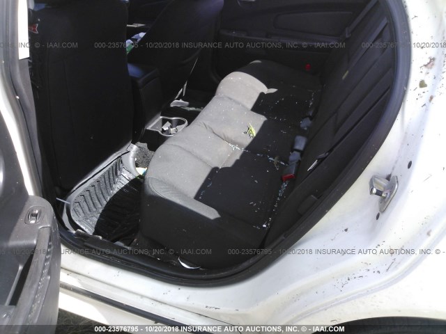 2G2WP552561124599 - 2006 PONTIAC GRAND PRIX 白色 照片 8