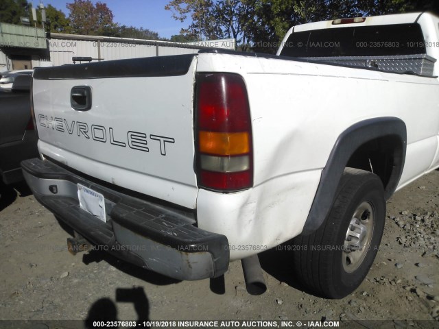 1GCHC23U41F107328 - 2001 CHEVROLET SILVERADO C2500 HEAVY DUTY WHITE photo 6