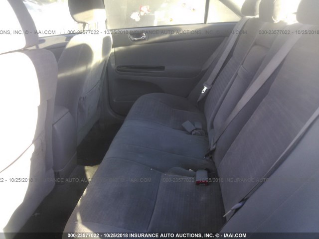 4T1BE32K55U085889 - 2005 TOYOTA CAMRY LE/XLE/SE 银色 照片 8