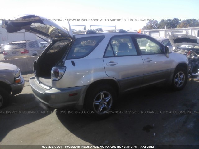 JTJHF10U020249540 - 2002 LEXUS RX 300 SILVER photo 4