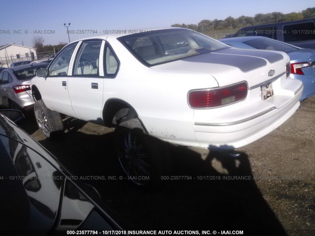 1G1BL52P5SR180557 - 1995 CHEVROLET CAPRICE / IMPALA CLASSIC/SS WHITE photo 3