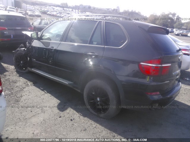 5UXZW0C55C0B89229 - 2012 BMW X5 XDRIVE35D BLACK photo 3