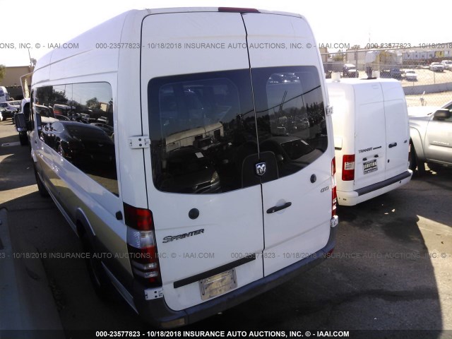 WD0PE845895373511 - 2009 DODGE SPRINTER 2500 WHITE photo 3