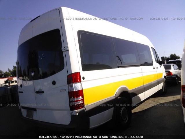 WD0PE845895373511 - 2009 DODGE SPRINTER 2500 WHITE photo 4