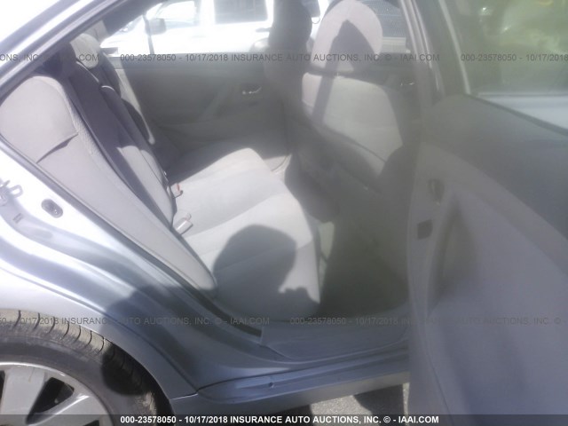 4T1BK46KX7U504265 - 2007 TOYOTA CAMRY NEW GENERAT LE/XLE/SE SILVER photo 8