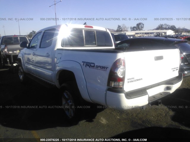 3TMJU4GN0FM176859 - 2015 TOYOTA TACOMA DOUBLE CAB PRERUNNER WHITE photo 3