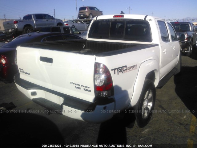 3TMJU4GN0FM176859 - 2015 TOYOTA TACOMA DOUBLE CAB PRERUNNER WHITE photo 4