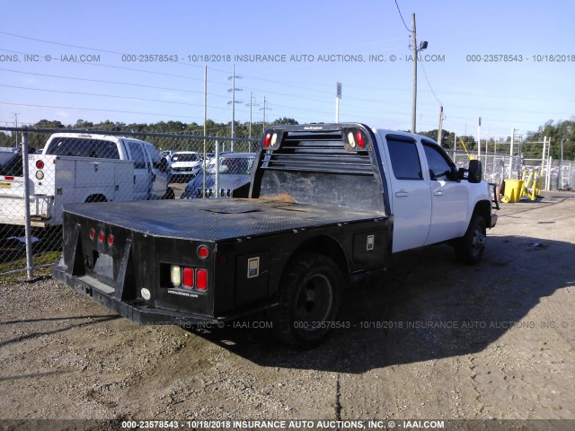 1GTJK33658F182786 - 2008 GMC SIERRA K3500 WHITE photo 4