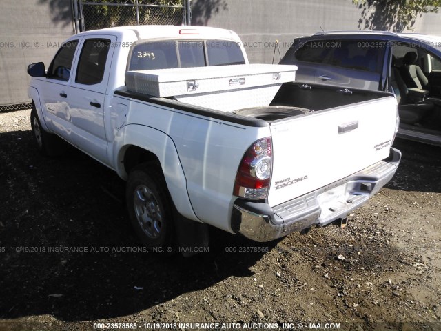 5TFJU4GN6FX076064 - 2015 TOYOTA TACOMA DOUBLE CAB PRERUNNER WHITE photo 3