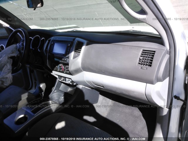 5TFJU4GN6FX076064 - 2015 TOYOTA TACOMA DOUBLE CAB PRERUNNER WHITE photo 5